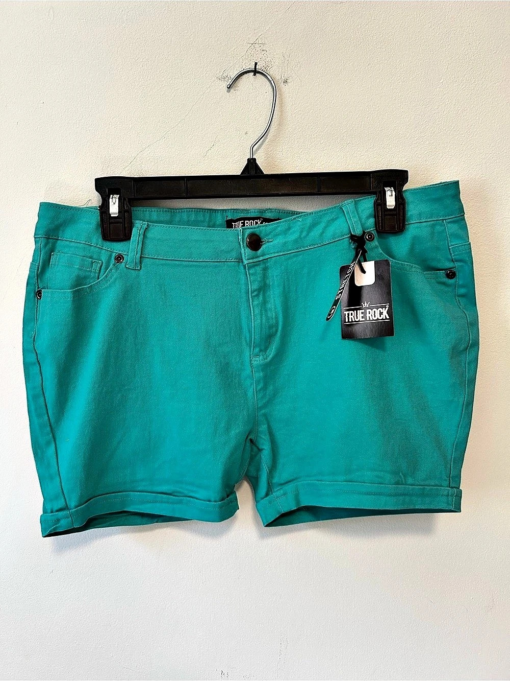 True Rock Girls Size 13/14 Stretch Shorts NWT